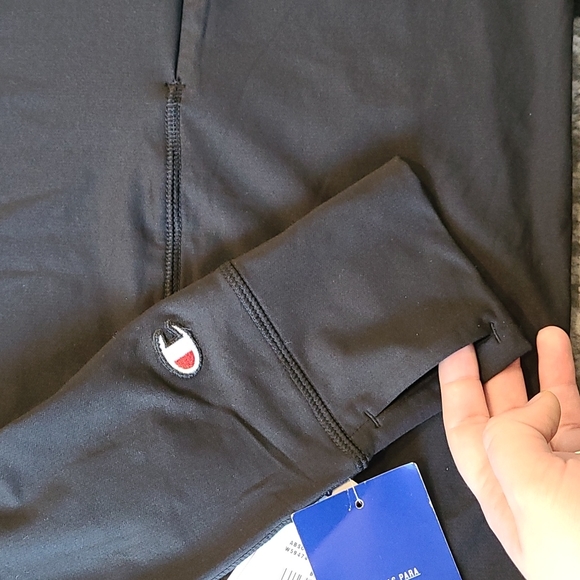 Champion Half Zip - Picture 4 of 5